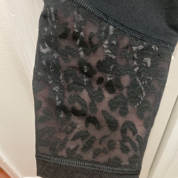 VS sport leggings - Picture 4 of 15